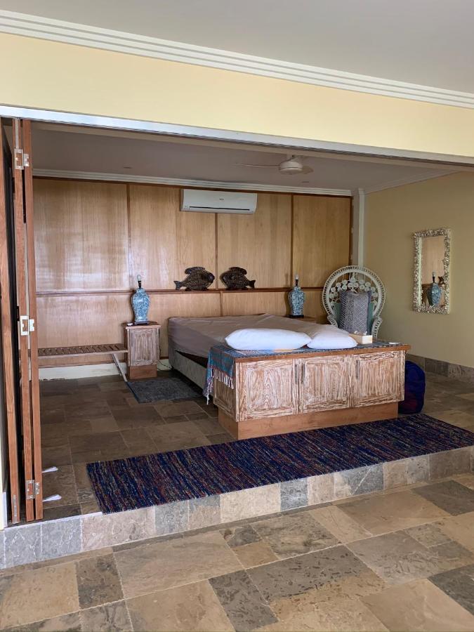 Beachfront Dolphin Cabin Oak Beach Dış mekan fotoğraf